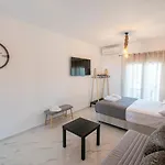By Travel Pro Services - Halkidiki Apartamento
