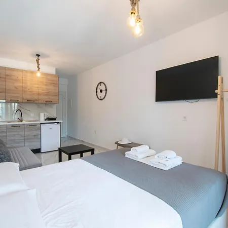 By Travel Pro Services - Halkidiki Apartmán Nikiti (Sithonia)