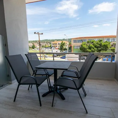 By Travel Pro Services - Halkidiki Apartament Nikiti (Sithonia)