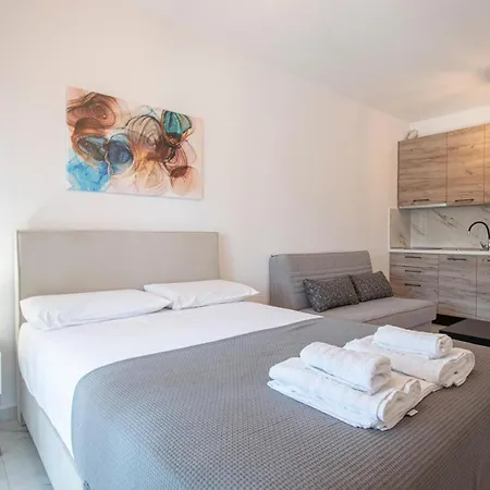 By Travel Pro Services - Halkidiki * Nikiti (Sithonia)